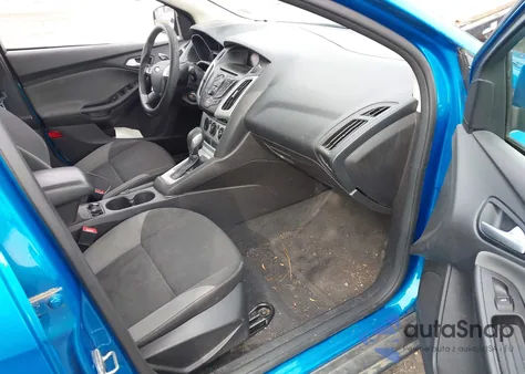 2014 Ford Focus Se z USA, uszkodzony, nr VIN 1FADP3F22EL192184